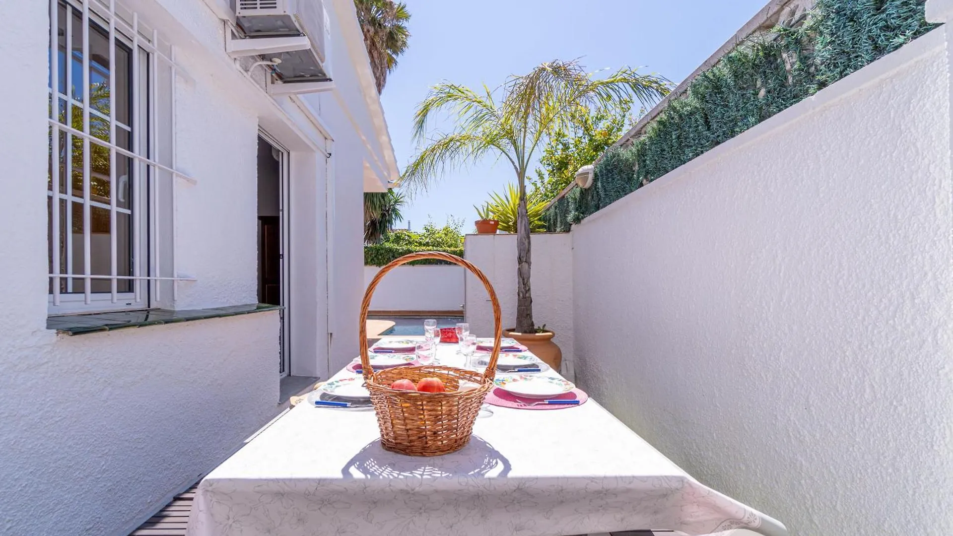 Villa Apart-Rent Casa Alberes 0080 Empuriabrava Spain