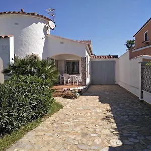 Villa Xalet Amb Jardi, Ampuriabrava