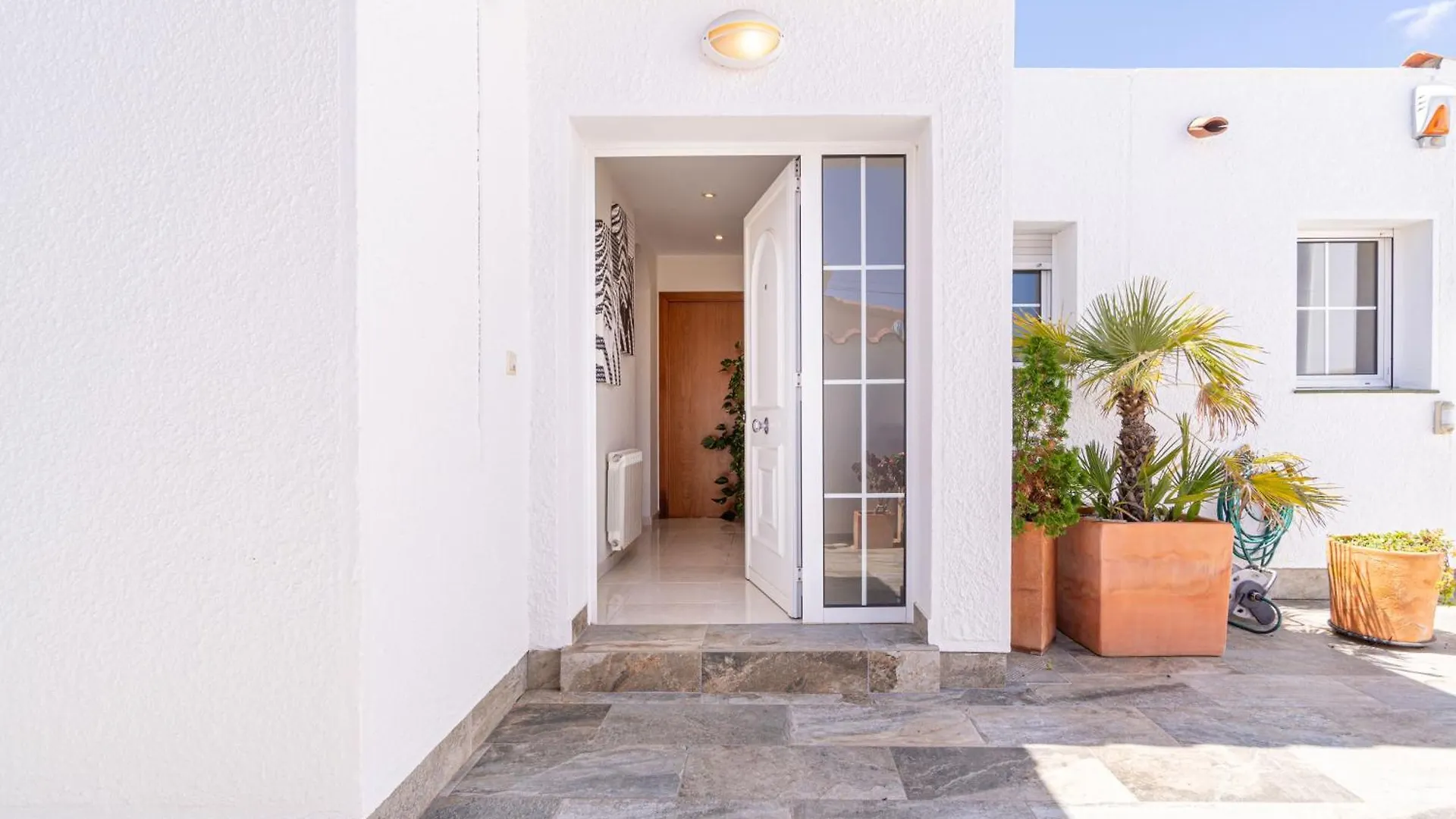 Apart-Rent Casa Alberes 0080 Empuriabrava 0*,  Spain